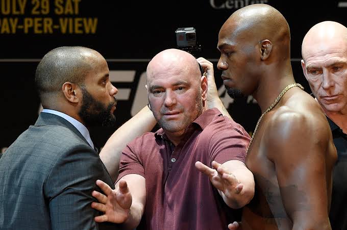 Daniel Cormier: Jon Jones turned down 7-figure offer to wrestle, ‘He will not do it’