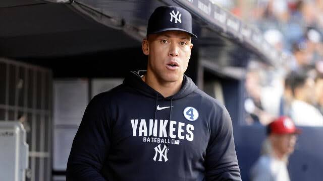 Yankees slugger Aaron Judge has stress fracture in rib, expected to miss significant time