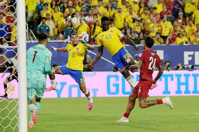 Ronaldo blanks as Colombia top group after frenetic 0-0 draw with Portugal