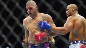 Alex Pereira livid with referee Herb Dean, wants rematch with Ciryl Gane
