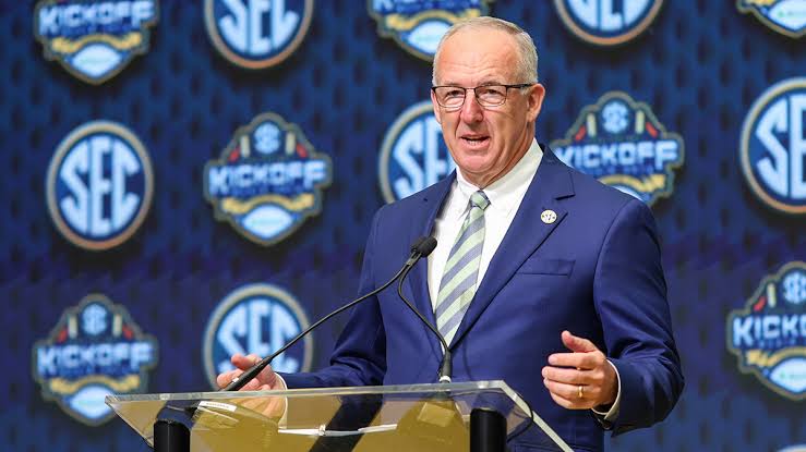 SEC commissioner Greg Sankey opens spring meetings with CFP format shot: 'Positions seem to change a lot'