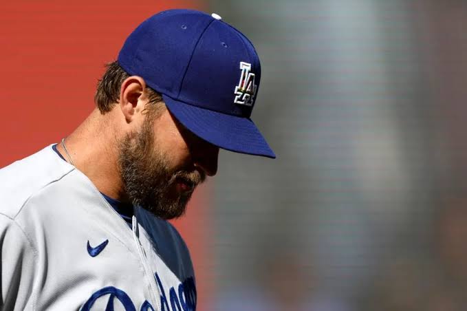 Dodgers Legend Clayton Kershaw Offers 1-Word Response On MLB Pride Hat Update