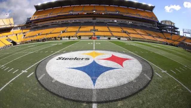 Steelers' Super Bowl Champion Lost Job at ESPN in Middle of his Broadcast