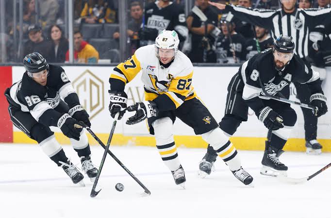Ins and Outs: Charting the 50 contracts of the Penguins for 2026-27