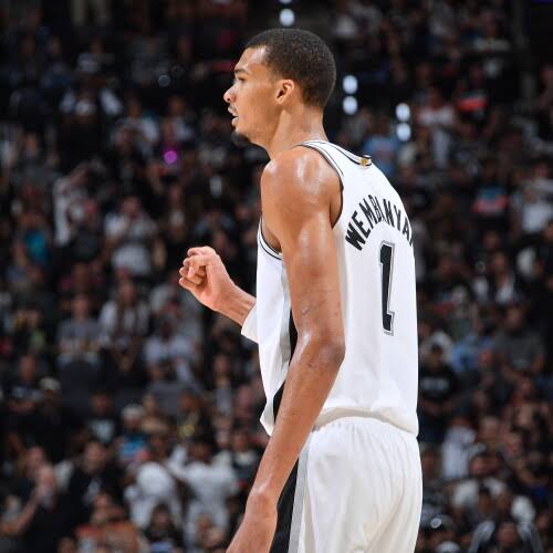 Spurs defensive adjustments in Game 4 pose real problem for SGA, shorthanded Thunder