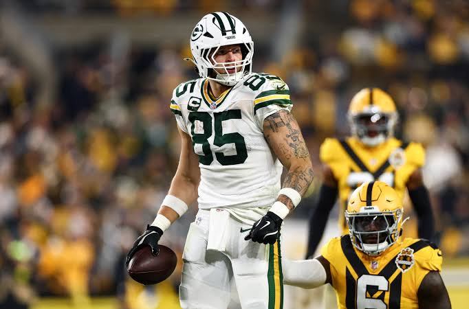 Packers place 6 players on injury lists