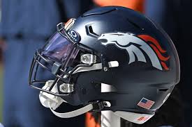 Broncos don't expect to have a rookie starter in 2026, which prompted trade for Jaylen Waddle