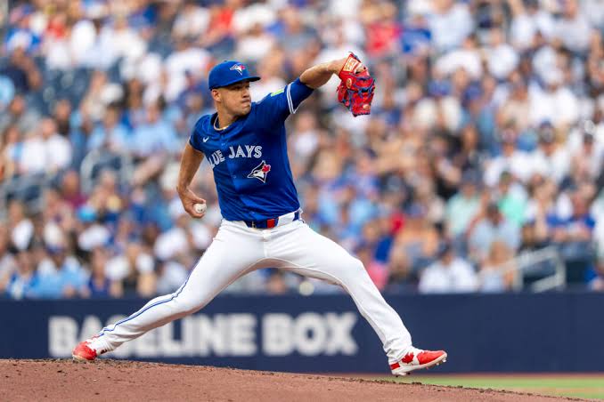 Jose Berrios To Undergo Elbow Surgery