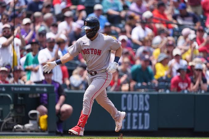 Red Sox reactions: Marcelo Mayer’s huge error on routine play leads to loss