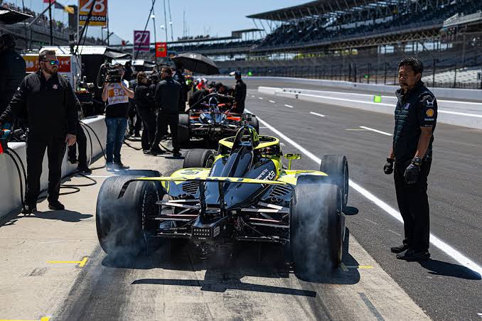 UPDATE: Fast Friday under way at Indy, extended to 7pm