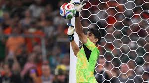 Yassine Bounou's quiet brilliance sends Morocco to round of 16