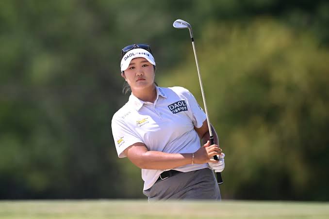 Haeran Ryu shoots 60 in third round at Evian Championship, lowest round in major championship history