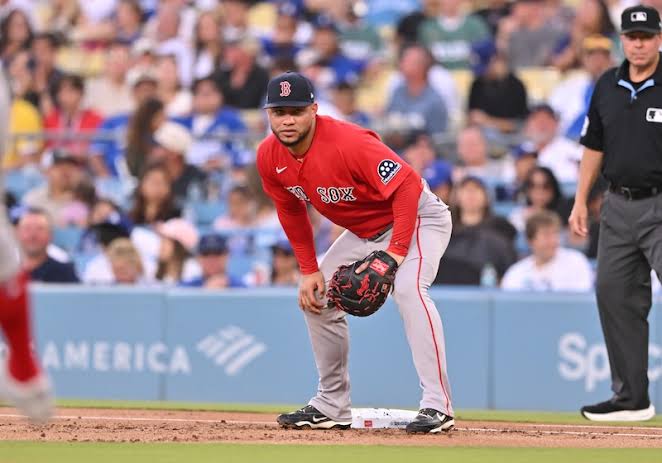 Willson Contreras out of Red Sox lineup vs. Dodgers (and their All-Star righty) Saturday