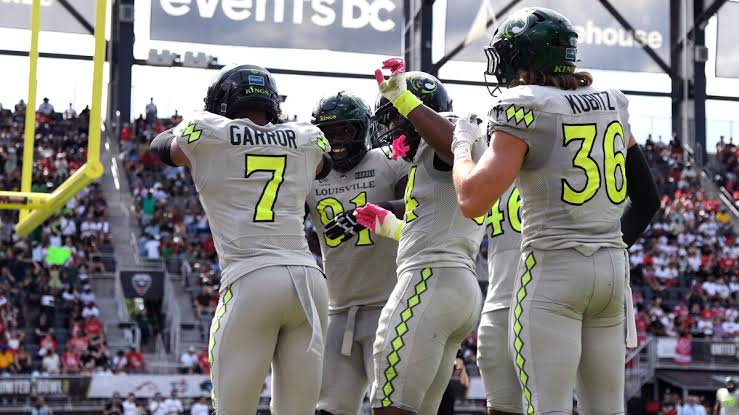 Louisville Kings cap first UFL season with championship