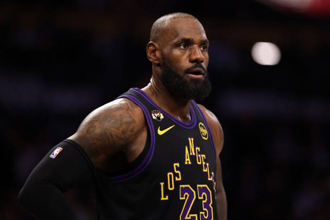Free Agent Rumors: LeBron, Harris, Drummond, Wiseman, Warren