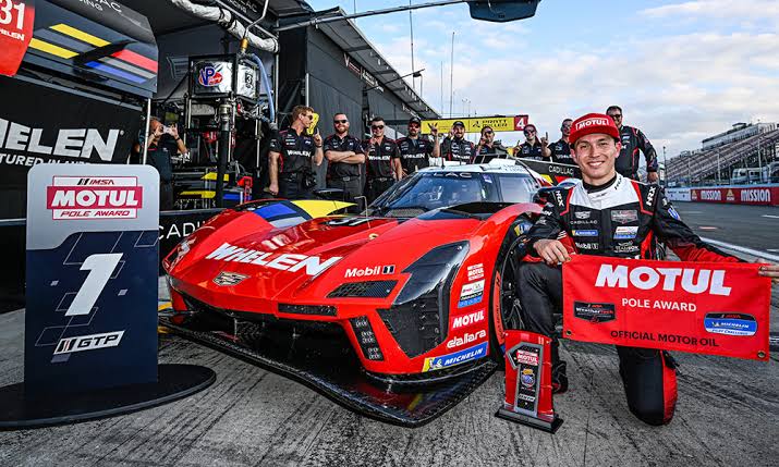 Aitken Storms to 6H Watkins Glen Pole