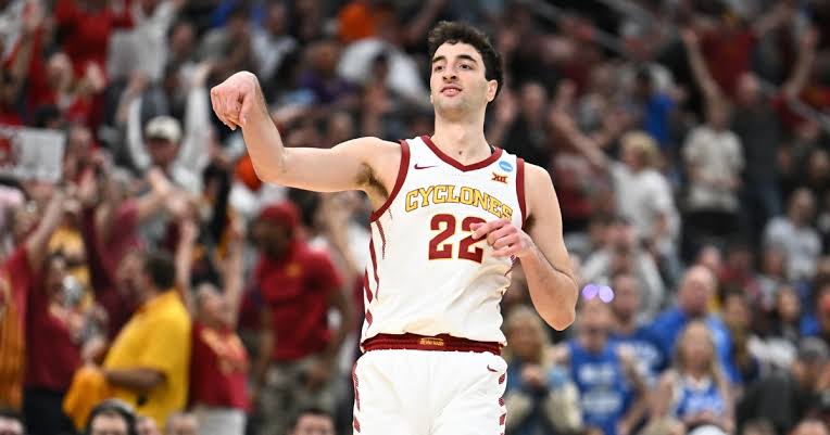 Milan Momcilovic withdraws from NBA Draft, will return to college