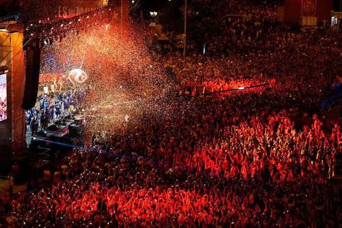 Spain's World Cup champions return home for parade in front of almost 2 million