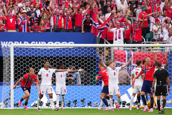 Two pivotal calls went against Norway — and now England is advancing in the World Cup