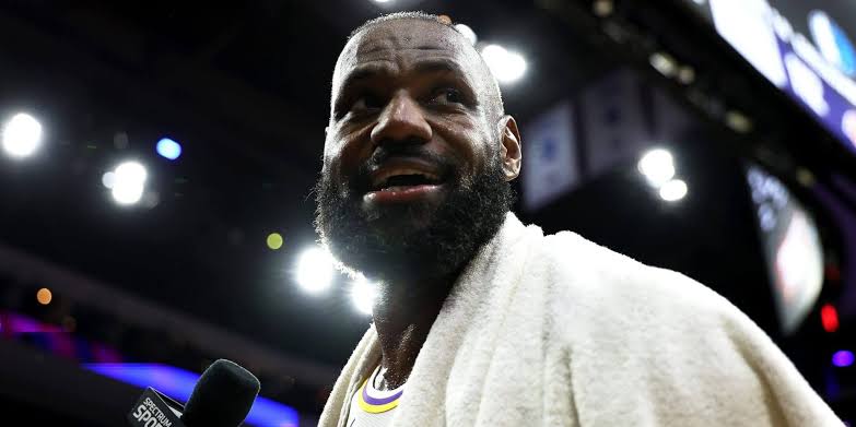 Inside LeBron’s Philadelphia Decision: Why pretty much everyone was completely in the dark - The Athletic