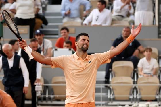 Djokovic’s 25th Slam bid ends in a grueling French Open loss to Brazilian teenager