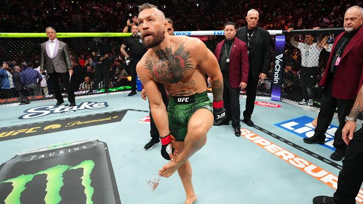 Conor McGregor Reveals Injury Diagnosis & Return Timeline, 'Knee is F--ked Up,' Says UFC's White