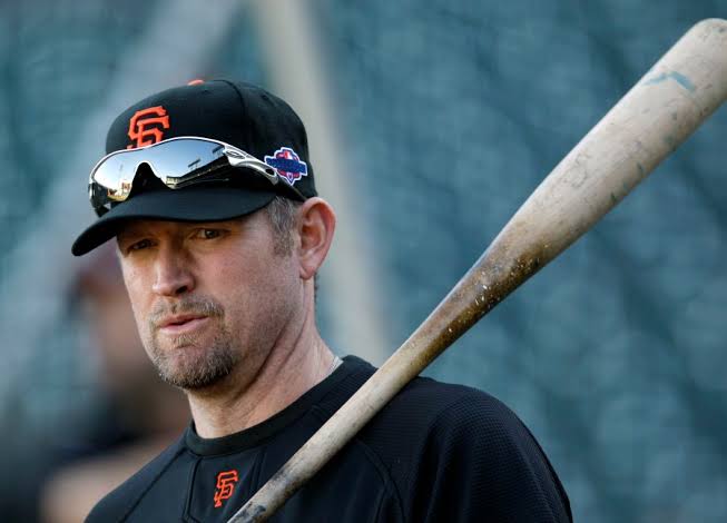 Former SF Giant Aubrey Huff tweets homophobic rant in response to Pride hat controversy