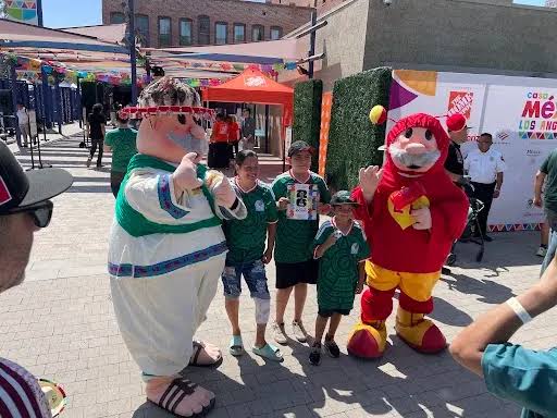 Fans roar in L.A. as Mexico takes the first World Cup match