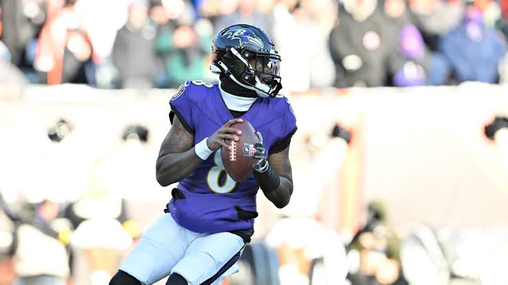 Lamar Jackson: We’re going to leave fully guaranteed contract conversation in the past