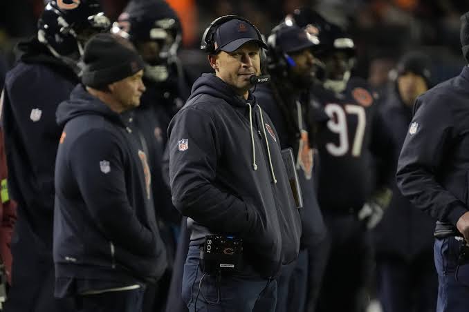 Insiders Officially Predict Chicago Bears Will Crash And Burn In 2026 And Why They're Wrong