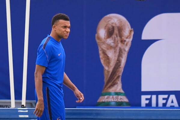 Neither France nor Spain has trailed at this year's World Cup, but only one can reach the final
