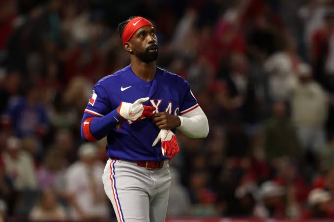 Rangers Designate Andrew McCutchen For Assignment