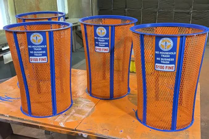 NYC is giving away 5 free Knicks-themed trash cans — but winning one is a longshot