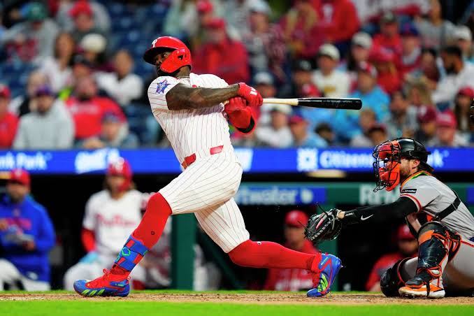 How Giants’ doubleheader turned disastrous in Philly: ‘Didn’t make any right decisions’
