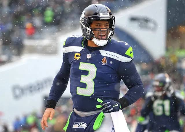 What's Russell Wilson's legacy? He looked like a Hall of Fame lock, but then the last 4 years happened