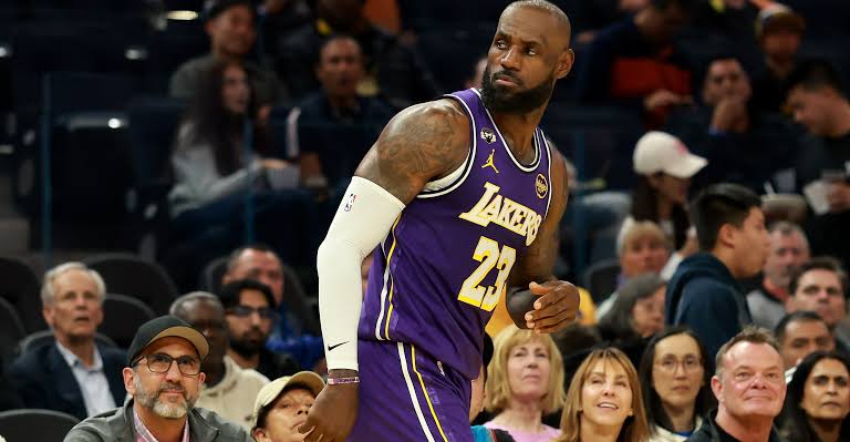 Player Grades: Lakers vs. Warriors