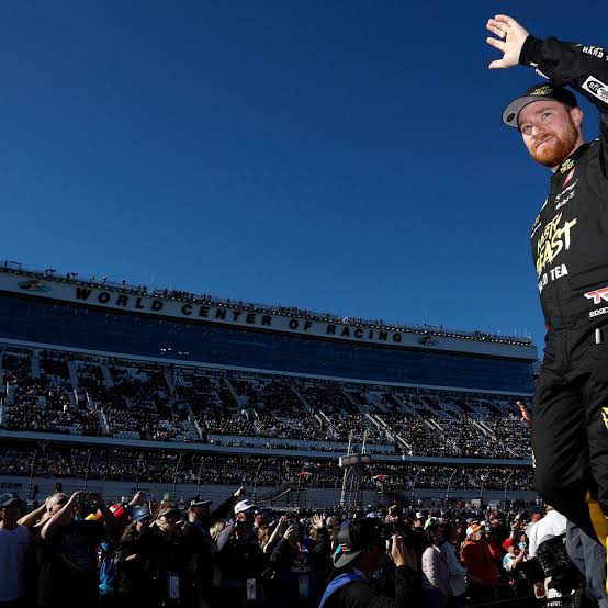 2027 NASCAR Cup Series Schedule Tracker: Where & When Will NASCAR Race?