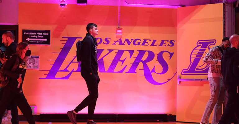The Lakers used their leverage to finally land Walker Kessler from Jazz