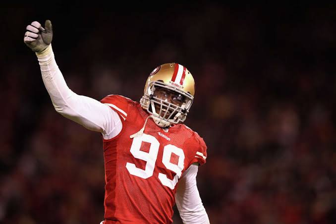 Ex-49ers player apologizes to Aldon Smith's family in touching tribute
