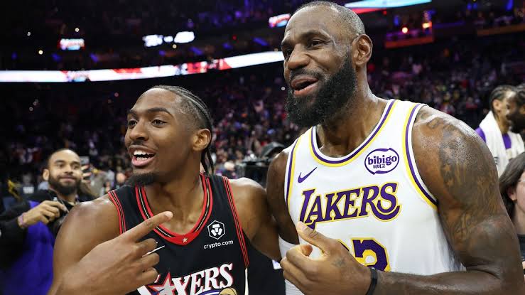 Sources: 76ers' pursuit of LeBron led by Maxey, Embiid, Brown