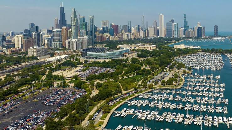 Chicago Bears release statement after $55B Illinois budget passes without stadium bill