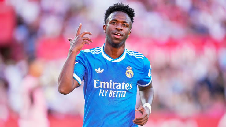 Vinícius Jr. agrees new 6-year deal to stay at Real Madrid