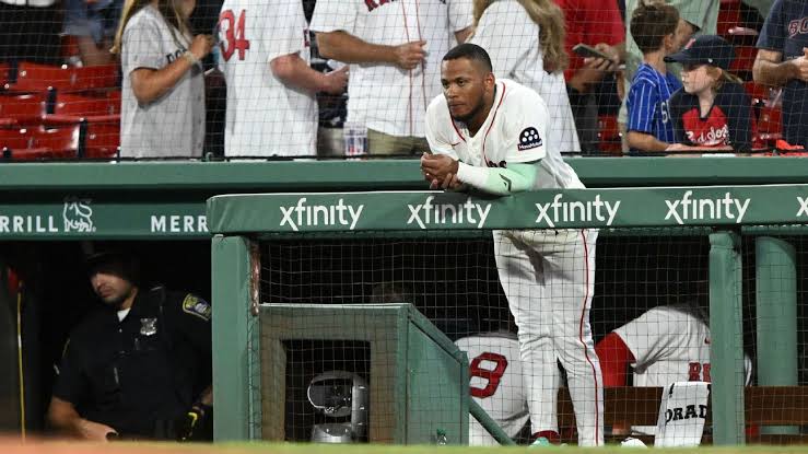 Orioles end Red Sox's record-tying 15-game winning streak