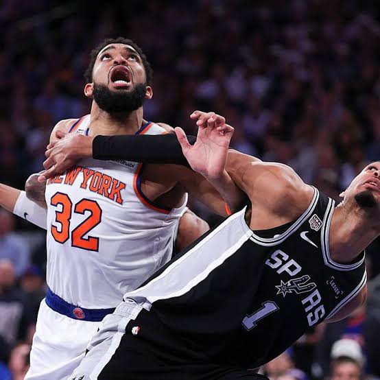 Spurs hold off Knicks in NBA Finals 2026 Game 3 in Madison Square Garden: Live updates and reaction - The Athletic