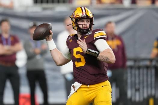 Gophers quarterback Drake Lindsey arrested in Arkansas, records show