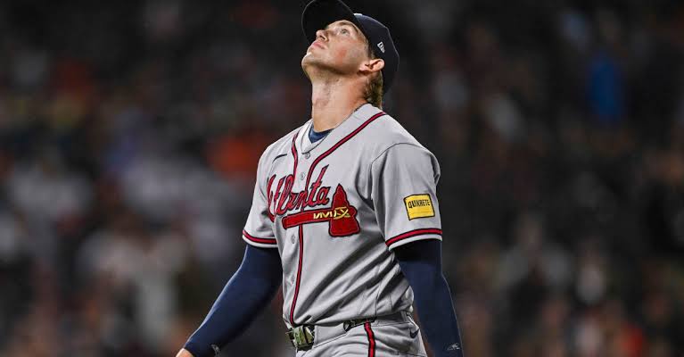 Waldrep struggles as Braves lose to Pirates