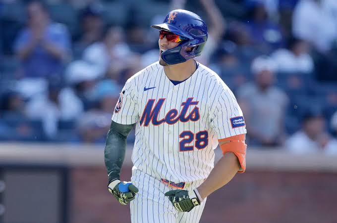 David Bednar’s blown save leads to crushing Yankees loss in extras