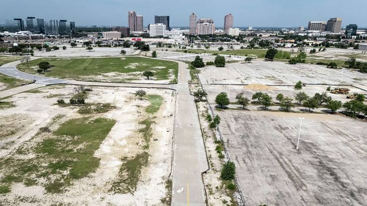 Dallas Mavericks choose Valley View site for new arena and entertainment district