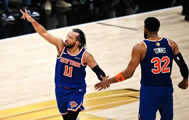 NBA Finals: 'Drive, kick, make the right reads:' The Knicks vs. Victor Wembanyama, summed up in one play