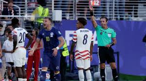 USMNT's Folarin Balogun gets red card vs. Bosnia-Herzegovina